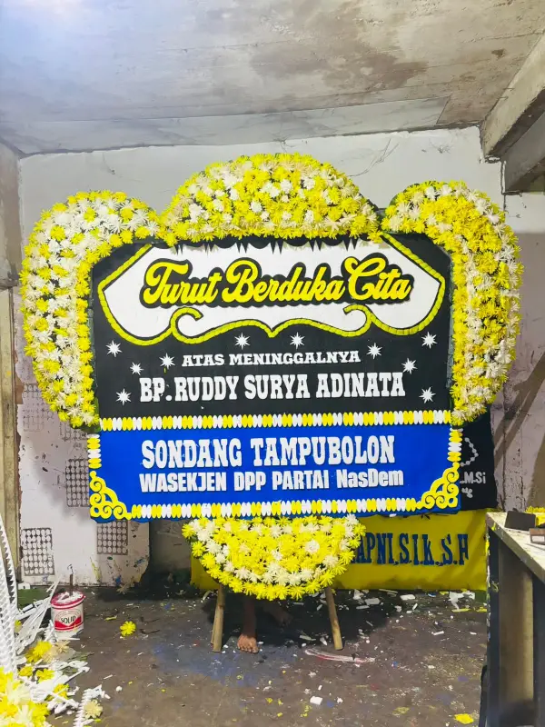 Bunga Papan 1.35jt